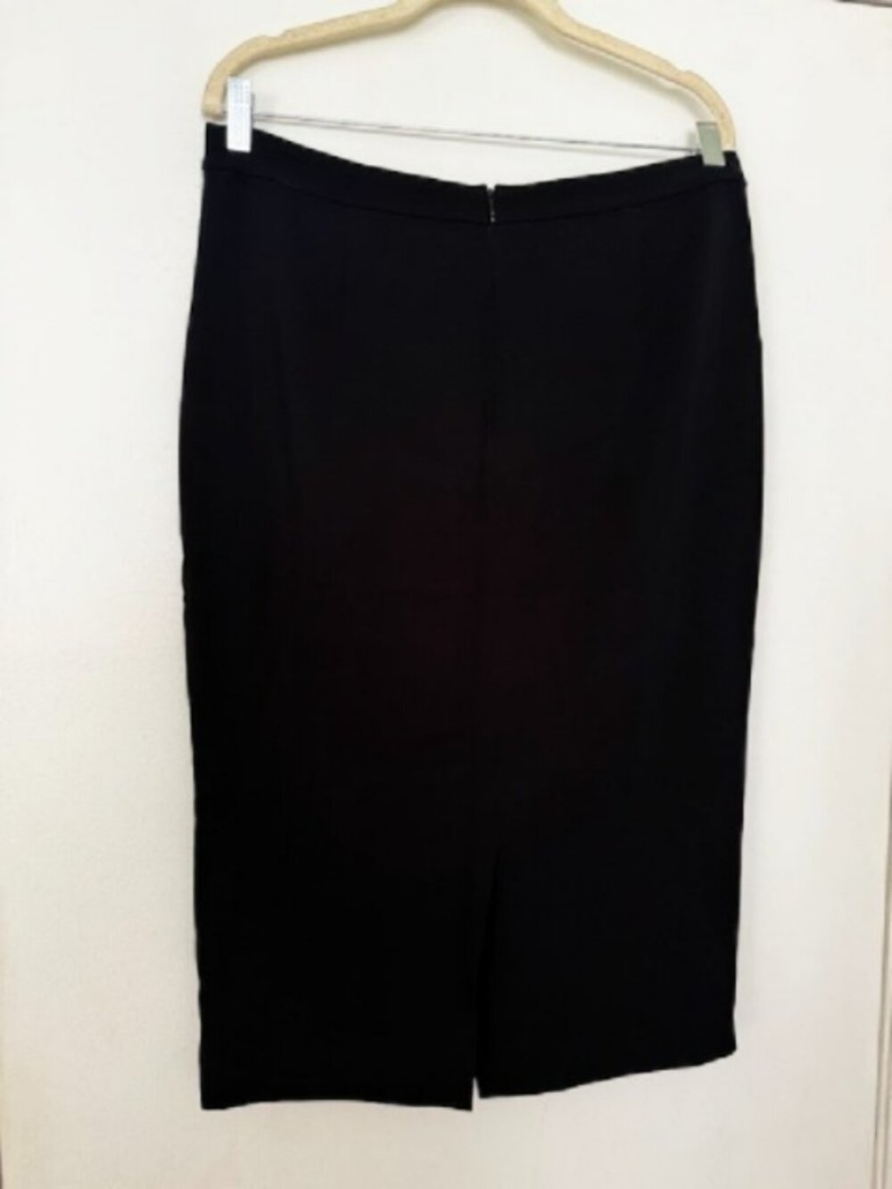 A.L.C Black Crystal Embellishment Knee-Length Pencil Skirt - Women - Picture 2 of 3
